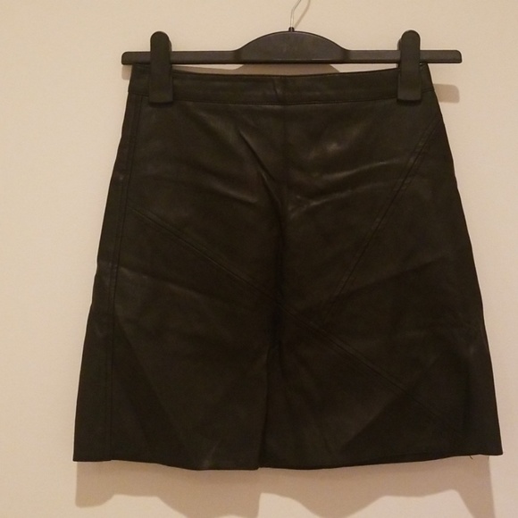 High-waisted Black Faux Leather Zara Skirt - Picture 1 of 4